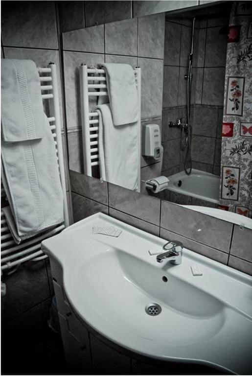 Hotel Arad Quarto foto